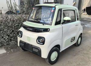 Small four-wheel electric vehicle